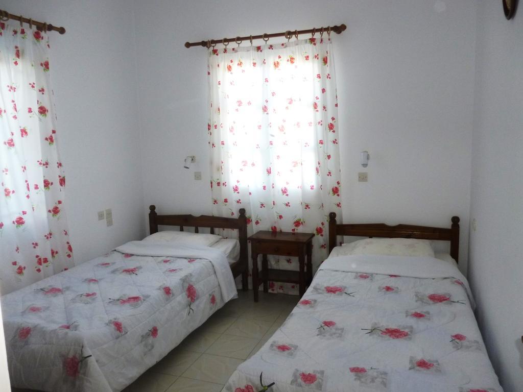 Apartments Jota Marathókampos Quarto foto